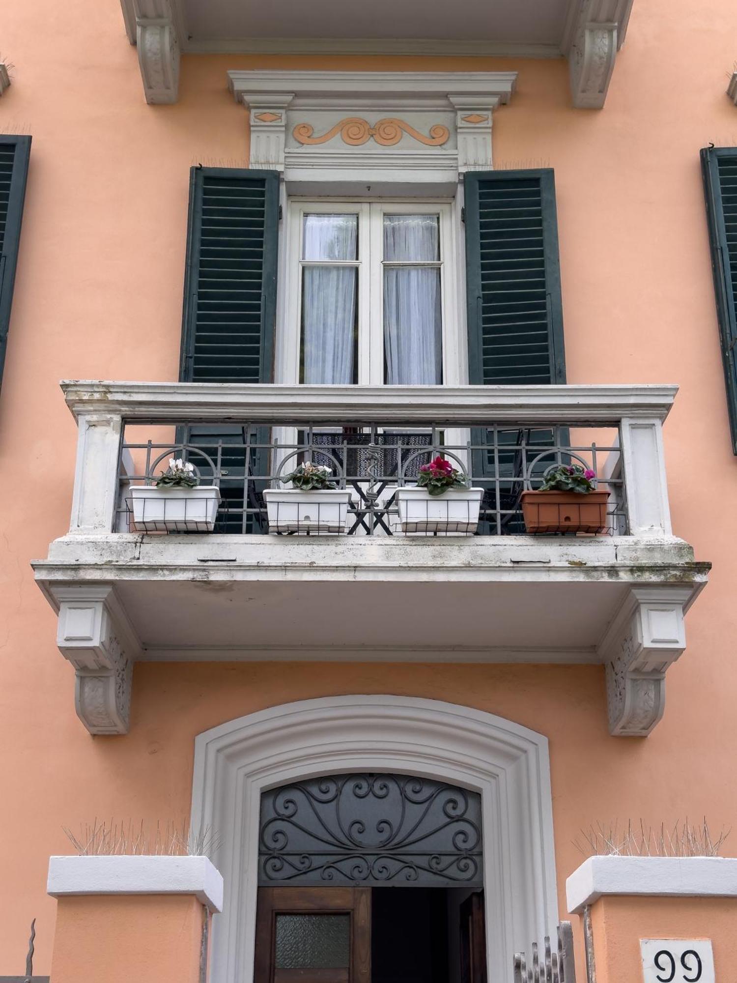 La Casa Di Eli Appartamenti 比萨 外观 照片